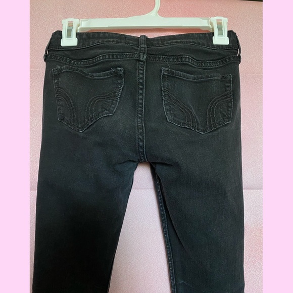 HOLLISTER FADED BLACK JEANS - Picture 4 of 4